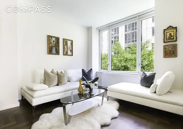 Photo 4 of Sale Pending at 220 Riverside Blvd #4D, New York, NY 10069 | MLS# RLS20041188 | Listing updated on 2026-07-30