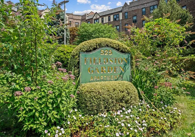 2nd image of 525 W 238Th St #1L, Bronx, NY 10463 | MLS# RLS20041213