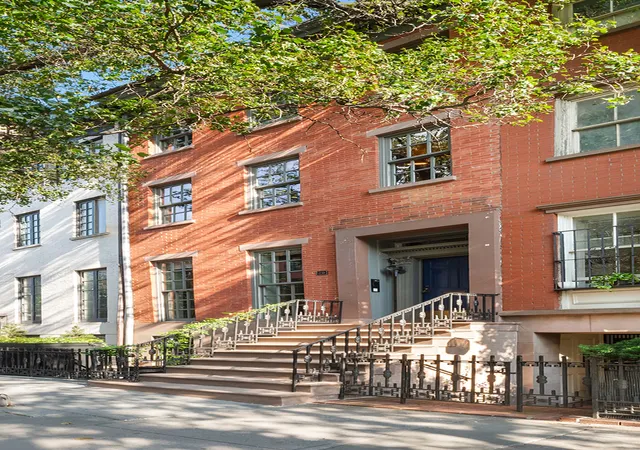 Photo 1 of Single family home for sale at 20 Charles St, New York, NY 10014 | MLS# RLS20041223 | Listing updated on 2025-08-07