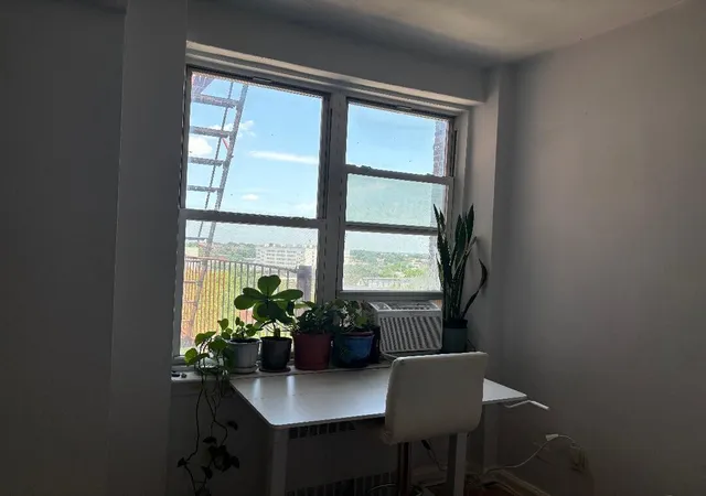 Photo 4 of House for sale at 39-20 52Nd St #5E, Woodside, NY 11377 | MLS# RLS20041344 | Listing updated on 2025-08-28