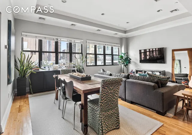 Photo 1 of Sale Pending at 25 Murray St #8F, New York, NY 10007 | MLS# RLS20041718 | Listing updated on 2025-12-12