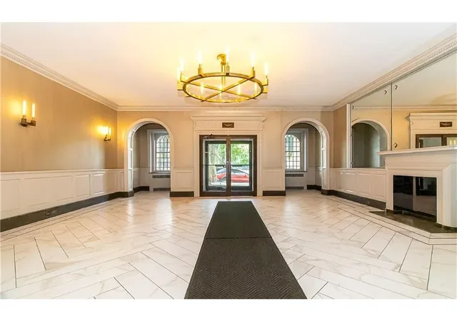 Photo 3 of Sale Pending at 1500 Ocean Pkwy #4G, Brooklyn, NY 11230 | MLS# RLS20041909 | Listing updated on 2026-05-15