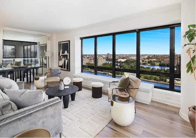 3rd image of 530 E 76Th St #21HJK, New York, NY 10021 | MLS# RLS20042098