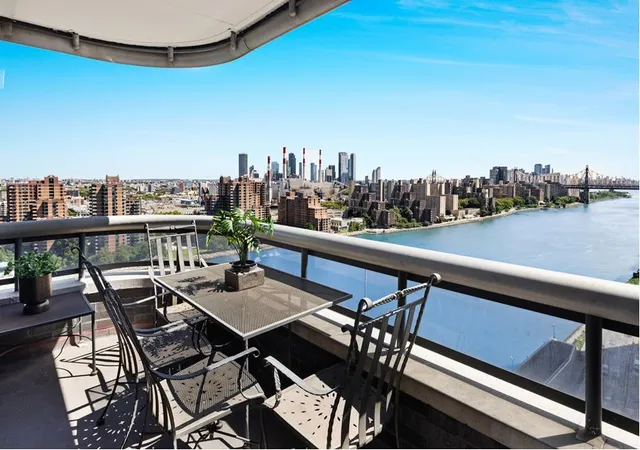 4th image of 530 E 76Th St #21HJK, New York, NY 10021 | MLS# RLS20042098