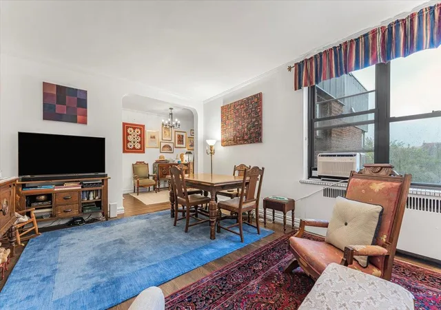 Photo 2 of Condo for sale at 306 E Mosholu Pkwy S #6K, Bronx, NY 10458 | MLS# RLS20042187 | Listing updated on 2026-01-10