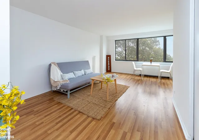 3rd image of 3671 Hudson Manor Ter #4F, New York City, NY 10463 | MLS# RLS20042194