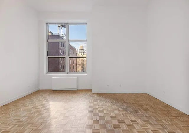 3rd image of 120 E 87Th St #R14-K, New York, NY 10128 | MLS# RLS20042241