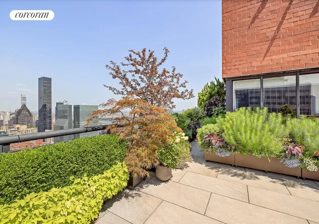 Photo 3 of Condo for sale at 250 E 40th St #PH2A, New York, NY 10016 | MLS# RLS20042307 | Listing updated on 2026-01-14