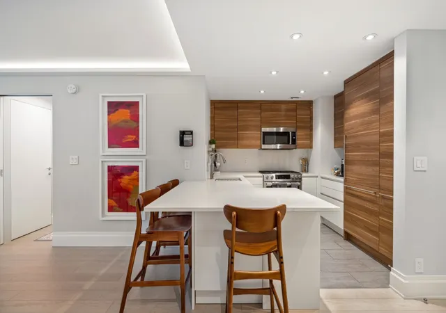 Photo 2 of House for sale at 117 E 57Th St #24E, New York City, NY 10022 | MLS# RLS20042362 | Listing updated on 2025-09-04
