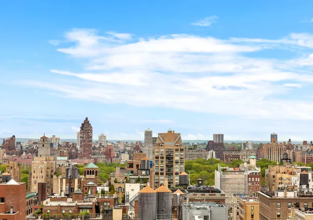 Listing Photo 4 - Condo for sale in building located at 1438 3Rd Ave, New York City, NY 10028 - Unit #12A