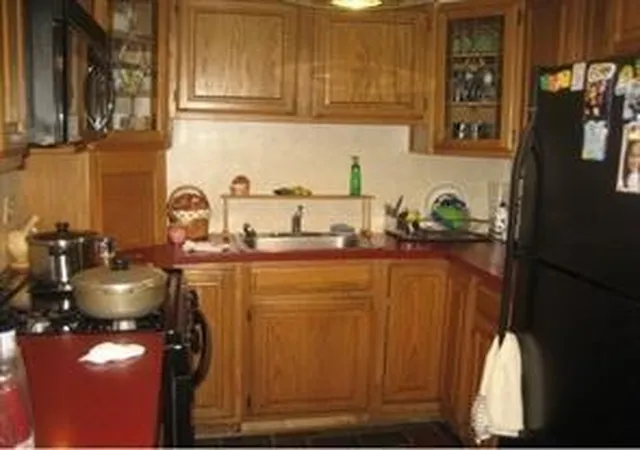 Listing Photo 4 - Condo for sale in building located at 1126 E 89th St, Brooklyn, NY 11236