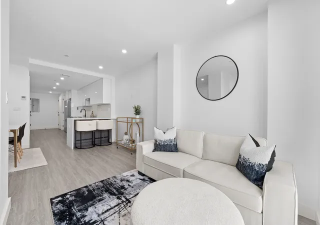 Photo 1 of Sale Pending at 46-40 Vernon Blvd #2B, Long Island City, NY 11101 | MLS# RLS20043022 | Listing updated on 2025-11-18