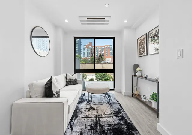 Photo 2 of Sale Pending at 46-40 Vernon Blvd #2B, Long Island City, NY 11101 | MLS# RLS20043022 | Listing updated on 2025-11-18