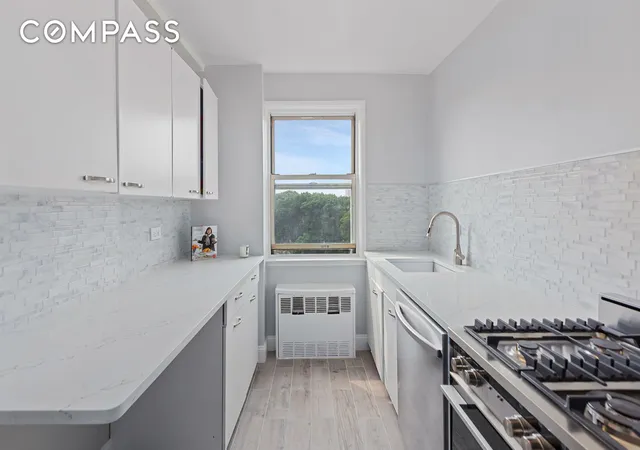 3rd image of 5500 Fieldston Rd #7JJ, Bronx, NY 10471 | MLS# RLS20043070