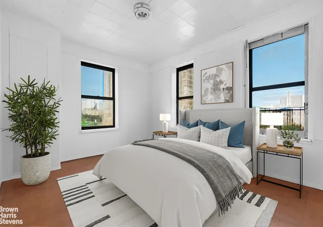 1st image of 825 Walton Ave #5F, Bronx, NY 10451 | MLS# RLS20043108