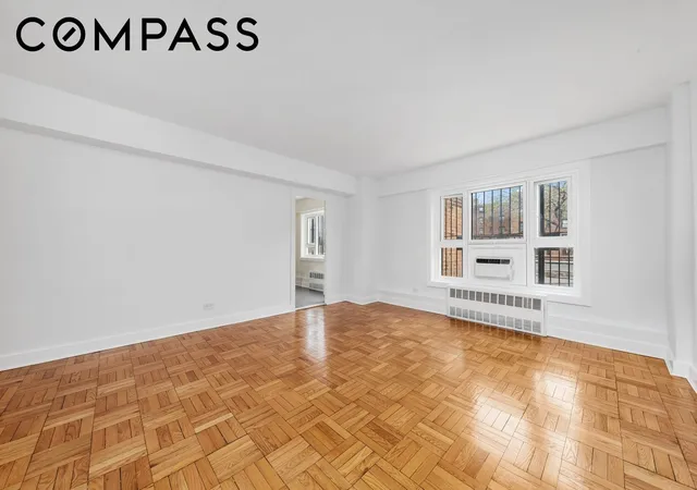 3rd image of 105 Ashland Pl #5E, Brooklyn, NY 11201 | MLS# RLS20043197