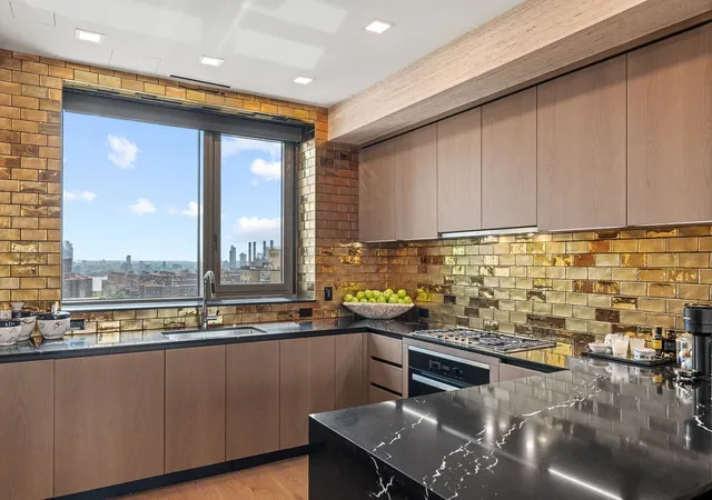 Photo 4 of House for sale at 200 E 21st Street #19-A, New York, NY 10010 | MLS# RLS20043270 | Listing updated on 2026-06-01