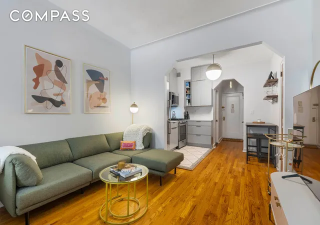 Photo 1 of Sale Pending at 242 E 87th Street #2B, New York, NY 10128 | MLS# RLS20043274 | Listing updated on 2026-07-30