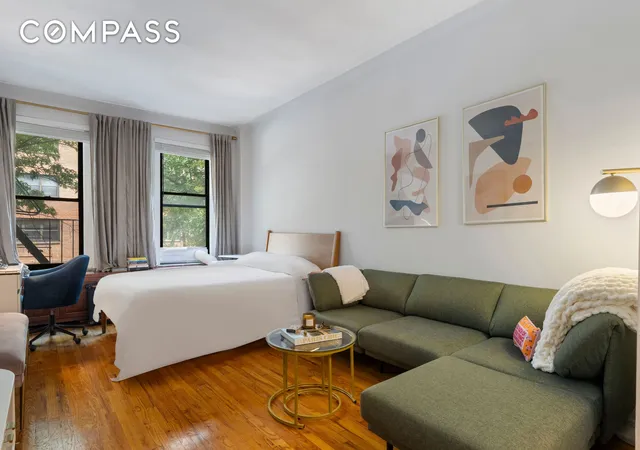 Photo 3 of Sale Pending at 242 E 87th Street #2B, New York, NY 10128 | MLS# RLS20043274 | Listing updated on 2026-07-30