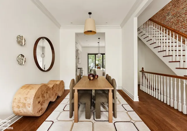4th image of 165 Pulaski St, New York City, NY 11206 | MLS# RLS20043300