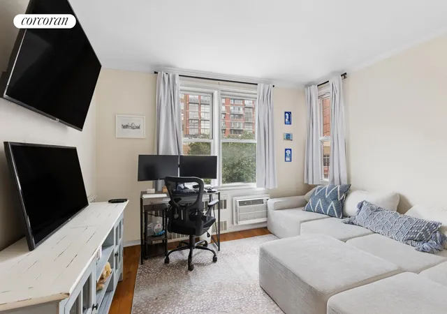 Listing Photo 2 - Condo for sale in building located at 25 W 13Th St, New York City, NY 10011 - Unit #3FN