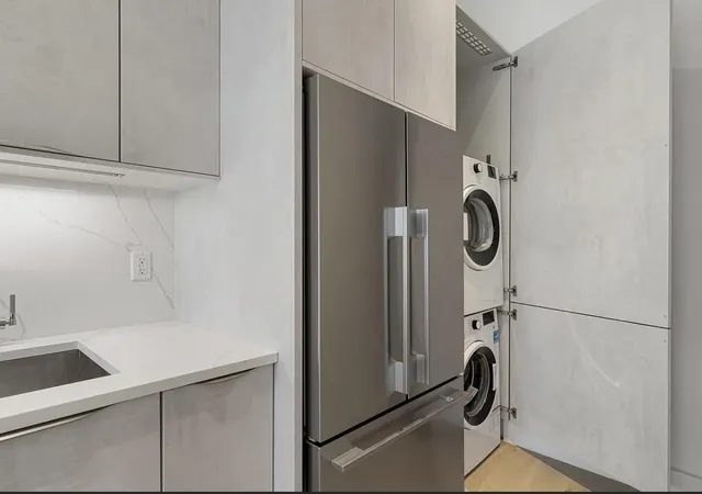 Listing Photo 5 - Condo for sale in building located at 1129 Halsey St, New York City, NY 11207 - Unit #3R