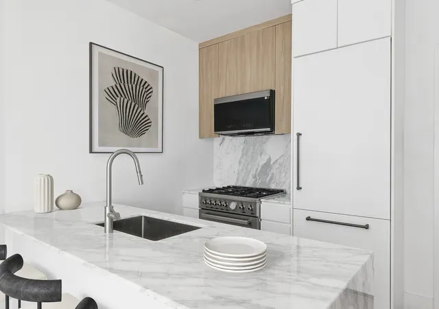 3rd image of 1019 Hancock St #TWNHSE, Brooklyn, NY 11221 | MLS# RLS20043843