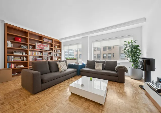 Photo 1 of House for sale at 475 Park Ave #8D, New York, NY 10022 | MLS# RLS20043848 | Listing updated on 2025-11-19