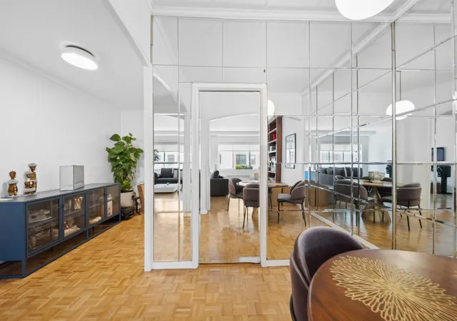 Photo 3 of House for sale at 475 Park Ave #8D, New York, NY 10022 | MLS# RLS20043848 | Listing updated on 2025-11-19