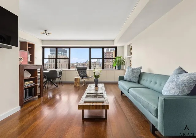 House for sale at 7 E 14th Street #21D, New York, NY 10003 | MLS# RLS20043883 | Listing updated on 2025-10-20