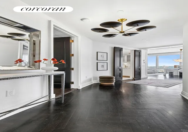 Photo 4 of House for sale at 80 Columbus Cir #68A, New York, NY 10023 | MLS# RLS20043965 | Listing updated on 2025-11-18
