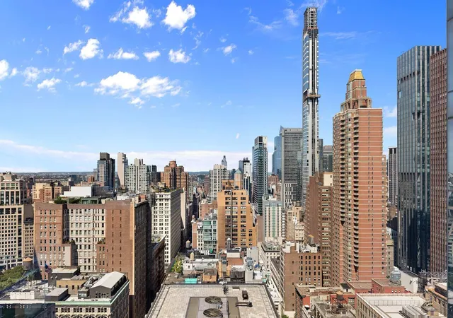Photo 3 of House for sale at 400 Park Ave S #33A, New York, NY 10016 | MLS# RLS20044004 | Listing updated on 2026-01-22