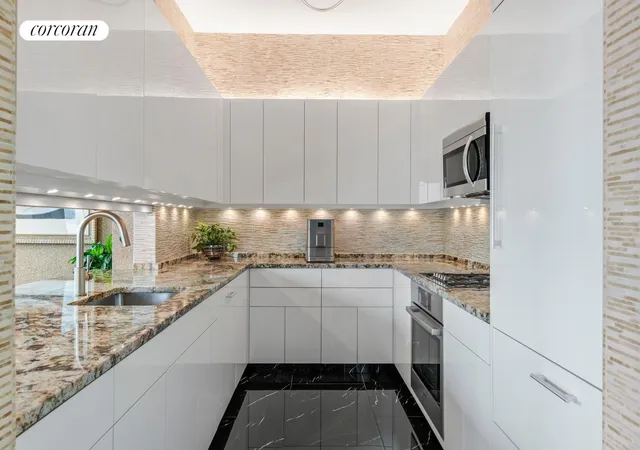 4th image of 100 Riverside Blvd, New York City, NY 10069