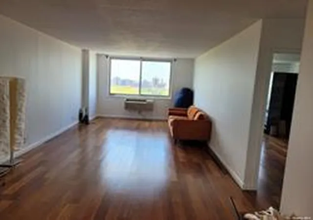 3rd image of 118-17 Union Turnpike #14-E, Forest Hills, NY 11375 | MLS# RLS20044518