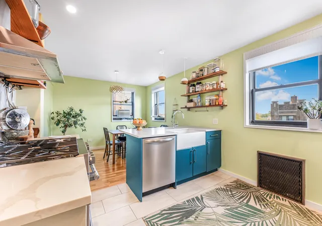 Photo 2 of Condo for sale at 425 E 26th St #5-B, Brooklyn, NY 11226 | MLS# RLS20044646 | Listing updated on 2026-04-17