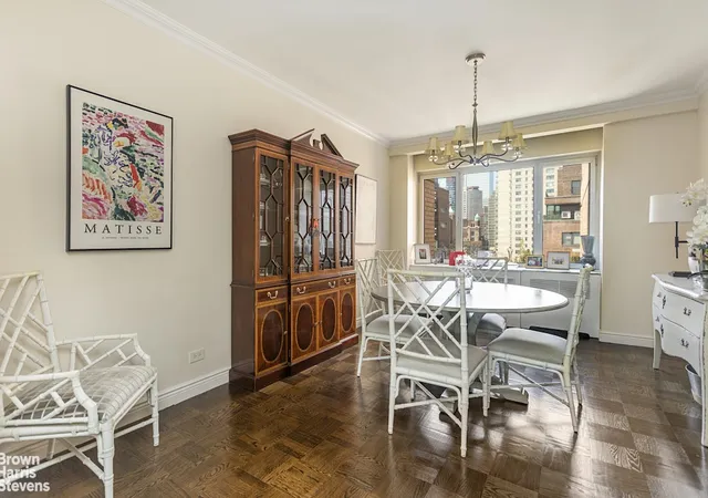Photo 4 of House for sale at 25 Sutton Pl S #20J, New York, NY 10022 | MLS# RLS20044807 | Listing updated on 2026-01-10