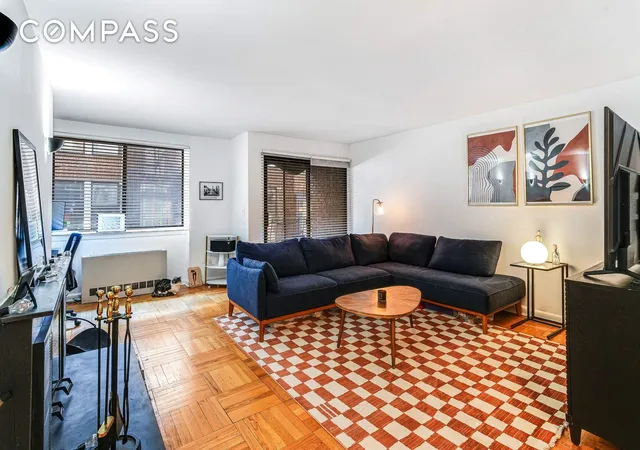 Photo 2 of Sale Pending at 170 E 88th Street #6D, New York City, NY 10128 | MLS# RLS20044808 | Listing updated on 2026-07-30