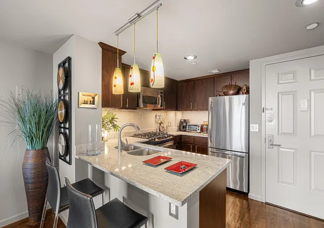 Photo 4 of Sale Pending at 116-24 Grosvenor Ln #14A, Richmond Hill, NY 11418 | MLS# RLS20044832 | Listing updated on 2026-07-30