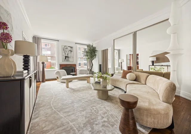 Photo 1 of Condo for sale at 565 Park Ave #4W, New York, NY 10065 | MLS# RLS20045199 | Listing updated on 2026-09-29