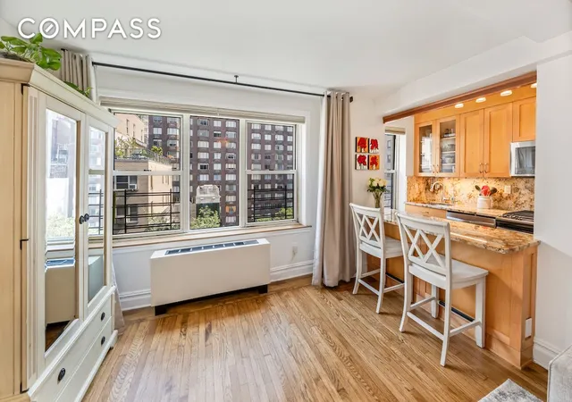 Photo 2 of Condo for sale at 424 E 52nd St #9B, New York, NY 10022 | MLS# RLS20045204 | Listing updated on 2025-12-29