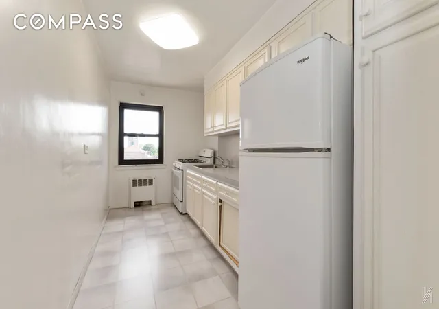 Photo 4 of Sale Pending at 34-11 93Rd St #4B, Jackson Heights, NY 11372 | MLS# RLS20045291 | Listing updated on 2026-03-10