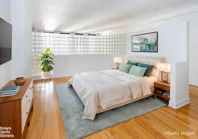 Photo 5 of House for sale at 56 Pine St #10G, New York, NY 10005 | MLS# RLS20045325 | Listing updated on 2026-05-24