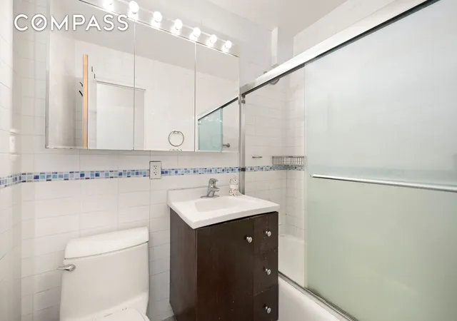 Photo 6 of Sale Pending at 251 E 32nd Street #19E, New York, NY 10016 | MLS# RLS20045380 | Listing updated on 2026-03-15