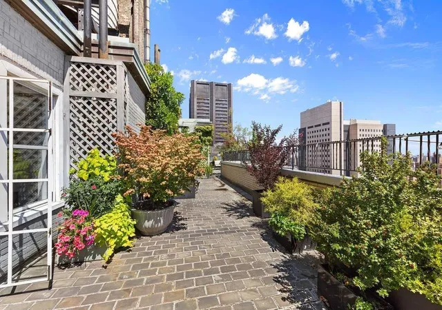 Listing Photo 3 - Condo for sale in building located at 1158 Fifth Ave, New York City, NY 10029 - Unit #PHC