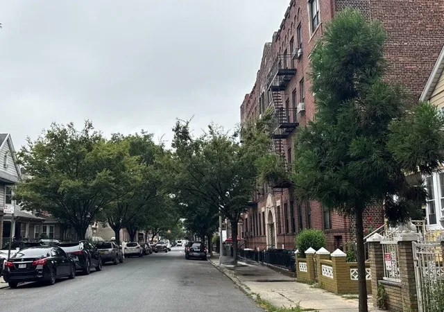 Photo 3 of Single family home for sale at 400 E 49th St, New York City, NY 11203 | MLS# RLS20045517 | Listing updated on 2026-09-01