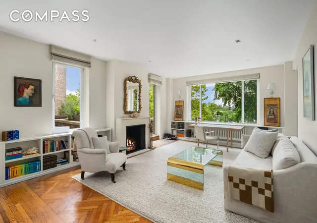 Listing Photo 2 - Condo for sale in building located at 455 E 51St St, New York City, NY 10022 - Unit #2F