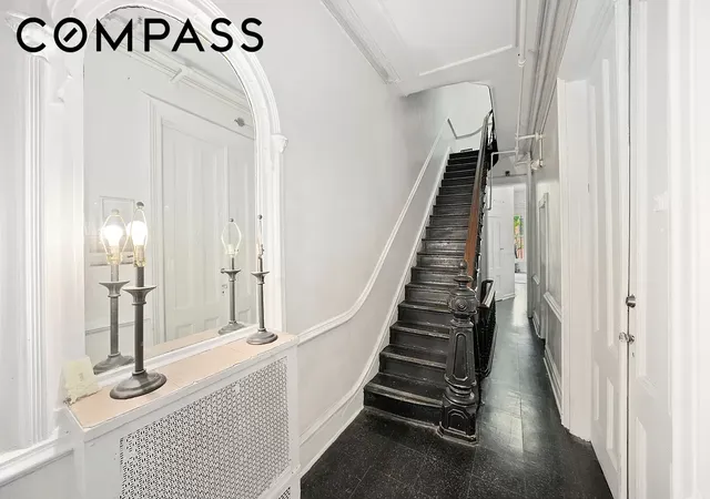 Listing Photo 4 - Condo for sale in building located at 179 E 94Th St, New York City, NY 10128