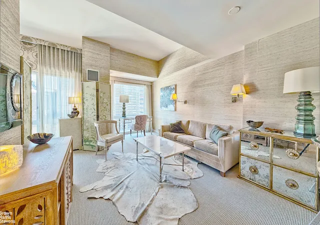 Photo 1 of House for sale at 200 W End Ave #14K, New York, NY 10023 | MLS# RLS20045637 | Listing updated on 2026-04-04