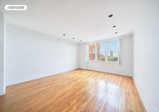 Photo 4 of House for sale at 1530 E 8th Street #7M, Brooklyn, NY 11230 | MLS# RLS20045688 | Listing updated on 2025-12-21
