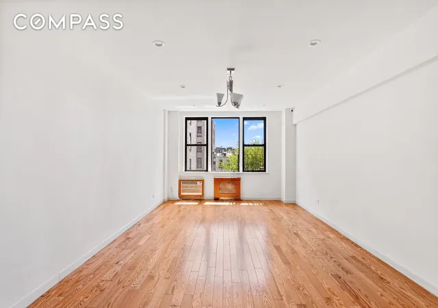 Photo 2 of Condo for sale at 310 Lenox Rd #4S, Brooklyn, NY 11226 | MLS# RLS20045312 | Listing updated on 2026-04-30